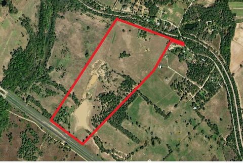 2041 Old McDade RD Elgin TX 78621