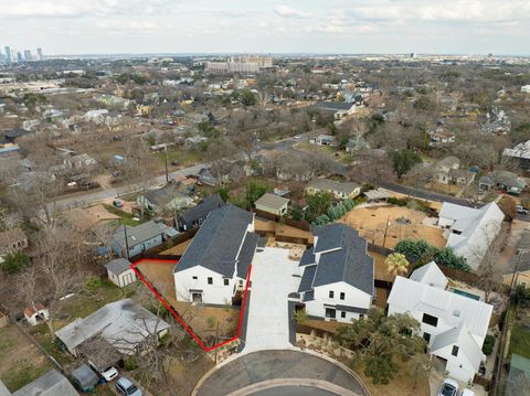 Photo of 1500 Sylvan Glade #1A, Austin, TX 78745 (MLS # 4817665)