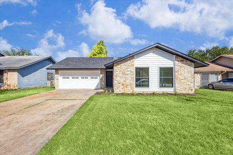 Photo of 6411 Sandshof DR, Austin, TX 78724 (MLS # 7704904)