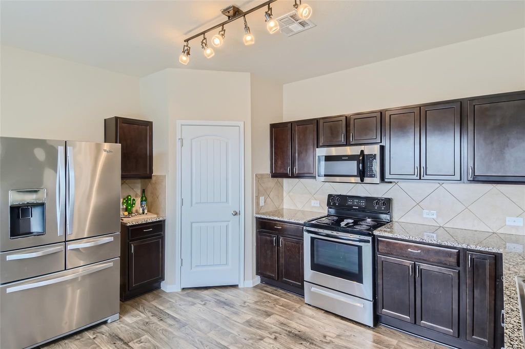 Photo for 15109 Shell Bark CV, Austin, TX 78724 (MLS # 1164052)