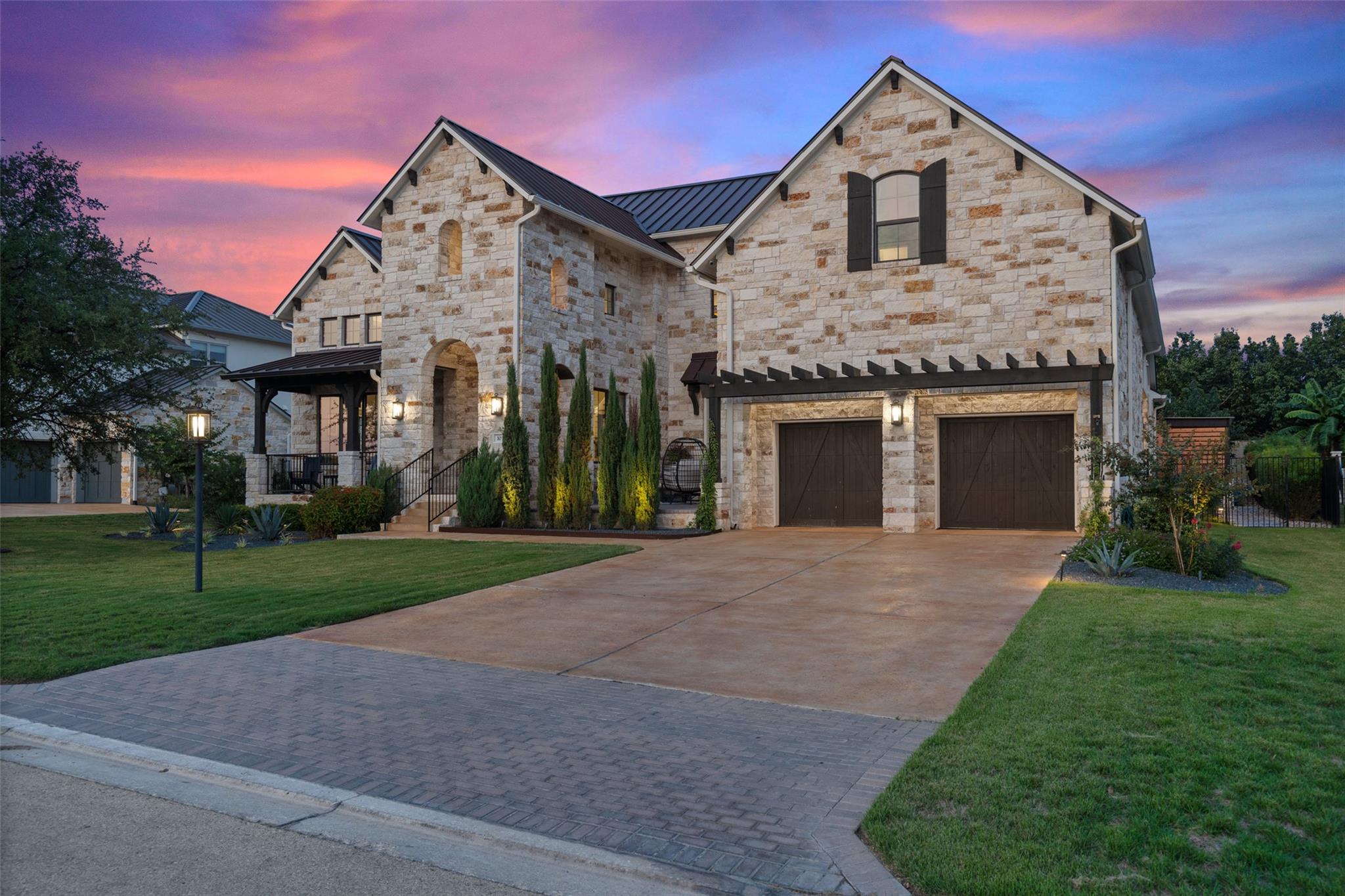 107 Bisset CT