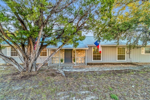 Photo of 40 La Toya TRL, Wimberley, TX 78676 (MLS # 9904512)