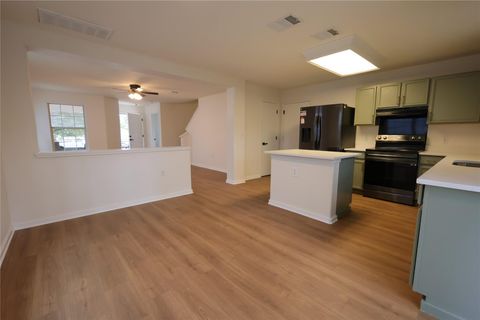 Tiny photo for 2110 Nogales TRL, Austin, TX 78744 (MLS # 8118012)