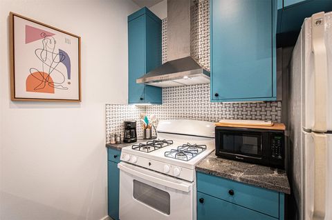 Tiny photo for 3405 Cedar ST, Austin, TX 78705 (MLS # 8192212)