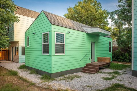 Tiny photo for 3405 Cedar ST, Austin, TX 78705 (MLS # 8192212)