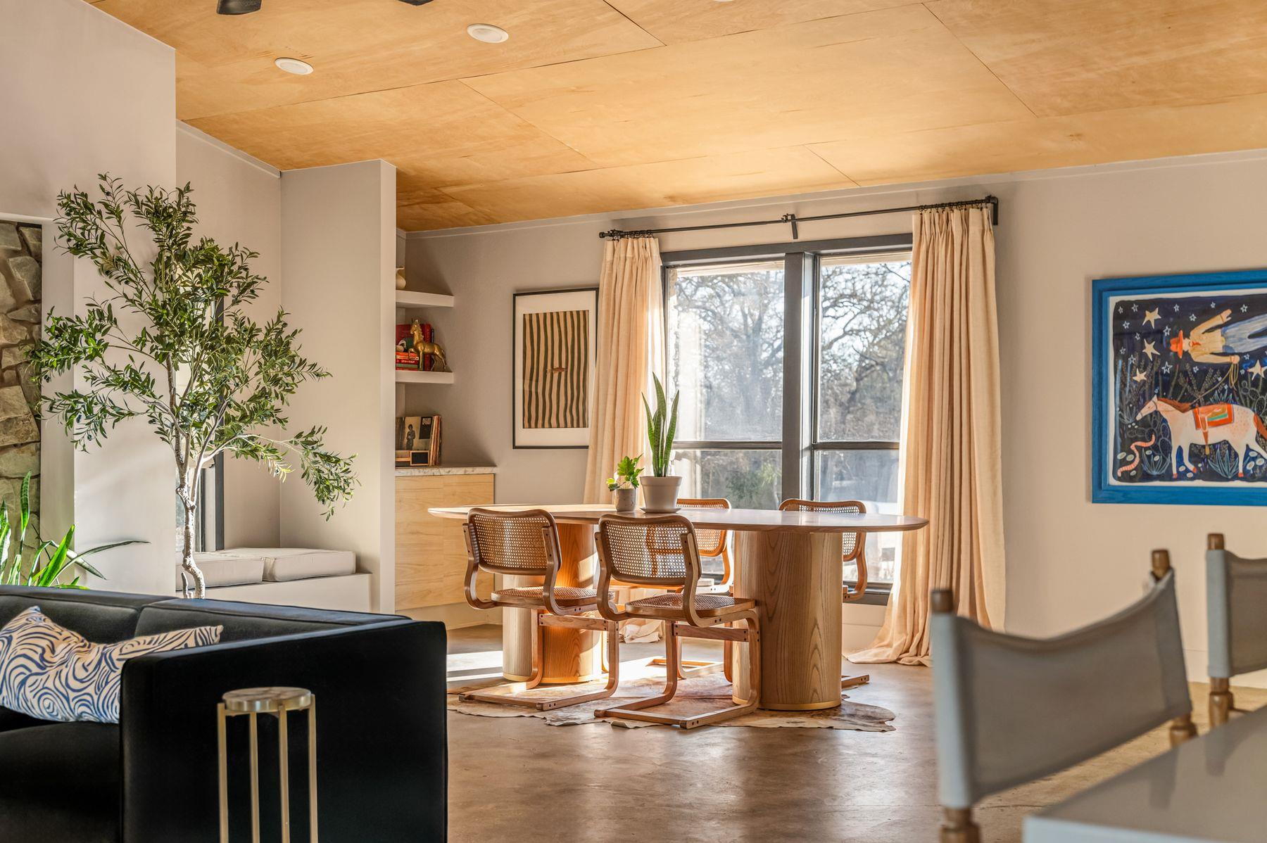 510 Thousand Oaks DR