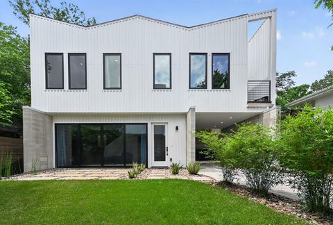 Photo of 1206 Luna ST #2, Austin, TX 78721 (MLS # 4910383)