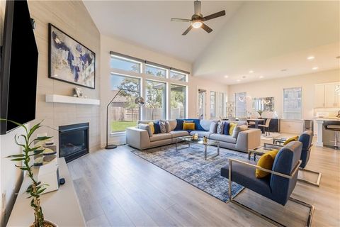 Photo of 718 Whitetail DR, Round Rock, TX 78681 (MLS # 2346131)