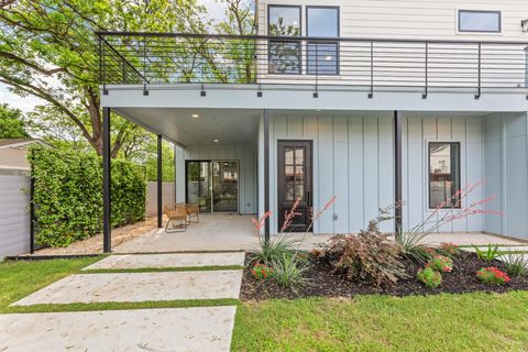 Tiny photo for 1113 Walton LN #1, Austin, TX 78721 (MLS # 7826006)