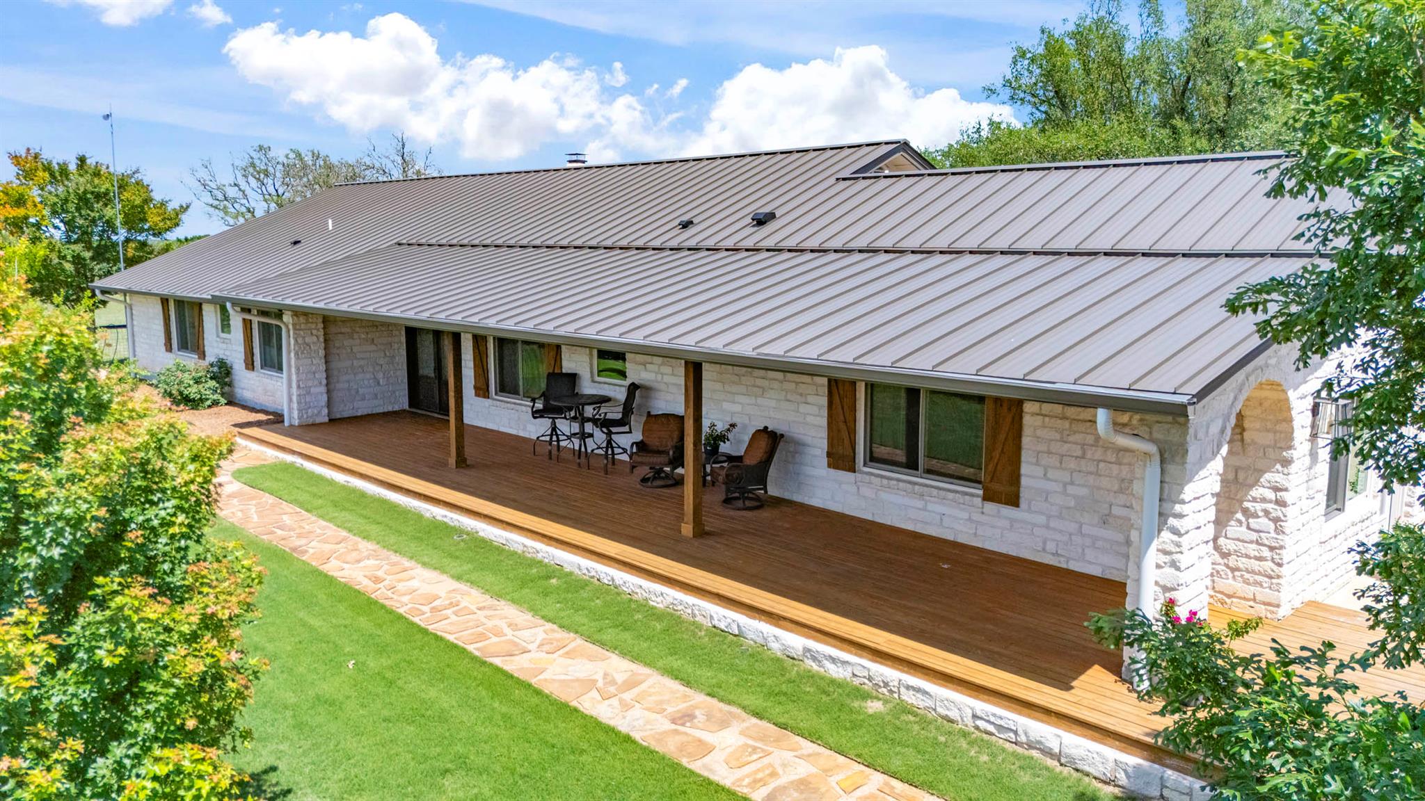 2055 County Road 284