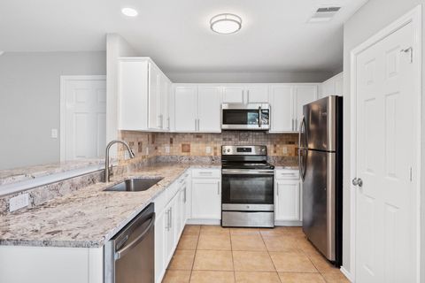 Tiny photo for 2304 Melissa Oaks LN, Austin, TX 78744 (MLS # 1409504)