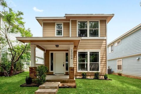 Photo of 2304 Melissa Oaks LN, Austin, TX 78744 (MLS # 1409504)
