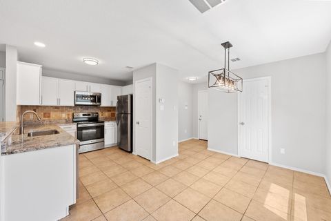 Tiny photo for 2304 Melissa Oaks LN, Austin, TX 78744 (MLS # 1409504)