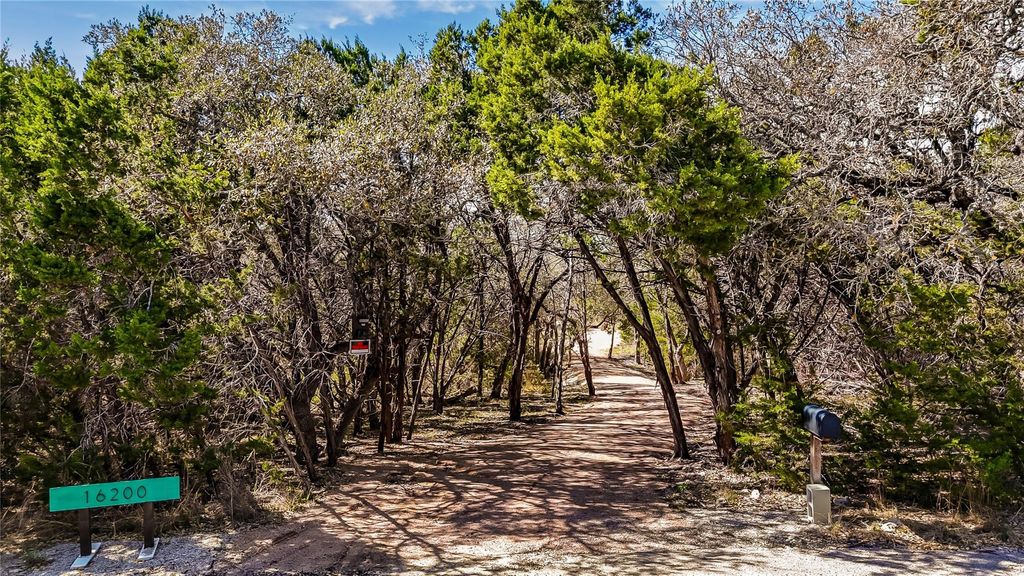 Photo of 16200 Big Oak CIR, Leander, TX 78641 (MLS # 9192884)