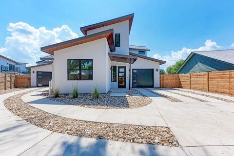 200 Tillery SQ 1 Austin TX 78702