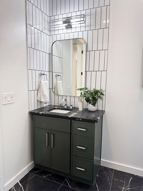Tiny photo for 705 E 50th ST, Austin, TX 78751 (MLS # 9824128)
