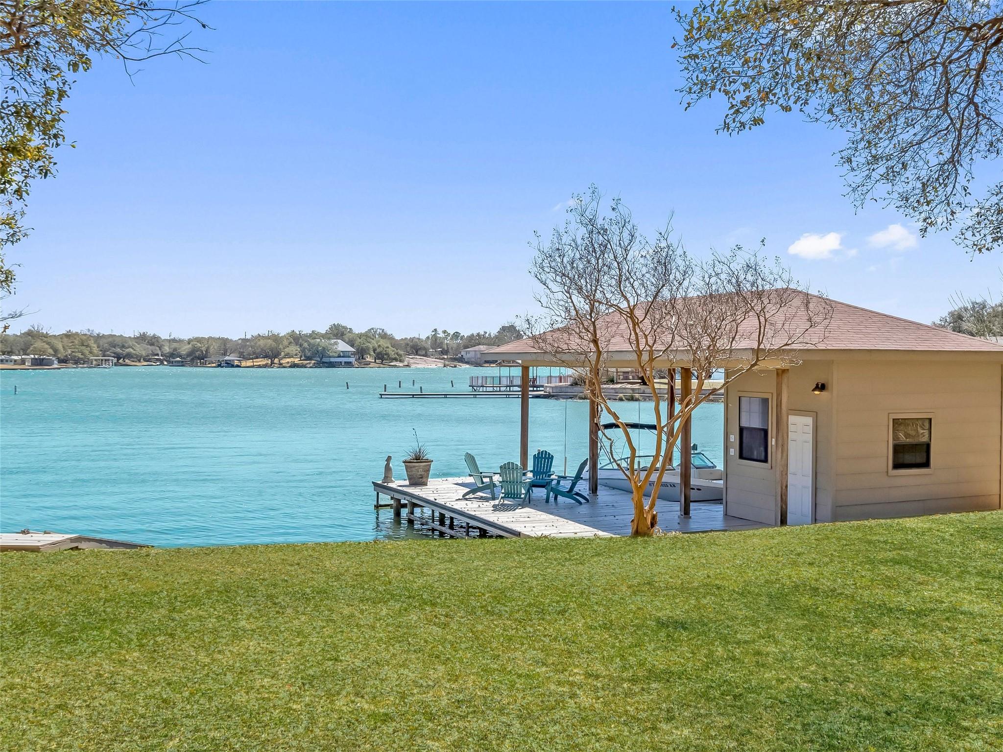 300 E Heron DR