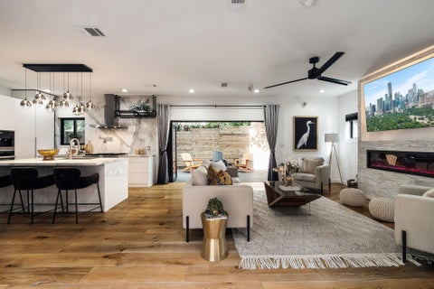 Photo of 2214 Garden ST #2, Austin, TX 78702 (MLS # 8922038)