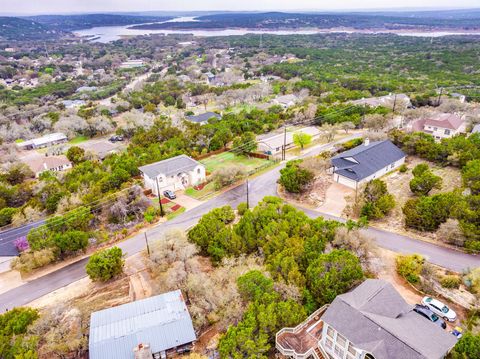 Photo of 21500 Surrey LN, Lago Vista, TX 78645 (MLS # 3749871)