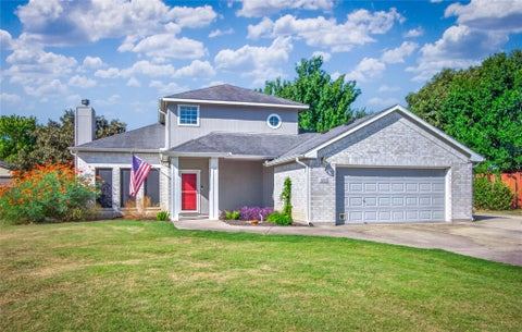 Photo of 202 Spotted Fawn DR, Hutto, TX 78634 (MLS # 2729602)
