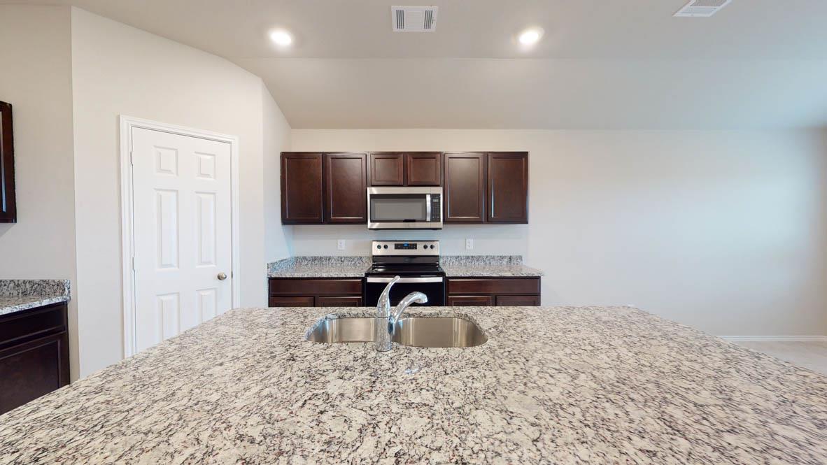 1203 Rolling Thunder DR
