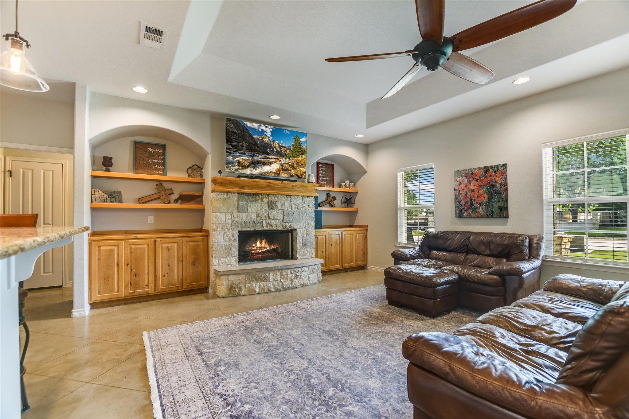 705 Woodland Park DR