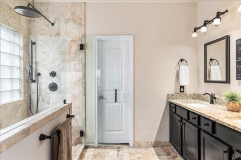 Tiny photo for 1901 Meandering Meadows DR, Pflugerville, TX 78660 (MLS # 6381037)