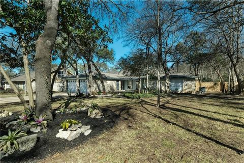 Photo of 13009 Sherbourne ST, Austin, TX 78729 (MLS # 1383425)