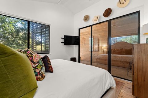 Tiny photo for 1001 Juanita ST, Austin, TX 78704 (MLS # 1491689)