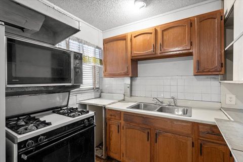 Tiny photo for 2018 Ford ST, Austin, TX 78704 (MLS # 4239975)