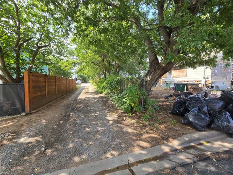 Tiny photo for 2603 E 14th ST, Austin, TX 78702 (MLS # 2673638)