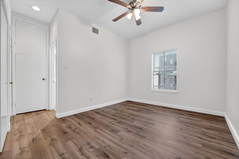 Tiny photo for 712 Graham PL #201, Austin, TX 78705 (MLS # 7710235)