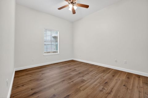 Tiny photo for 712 Graham PL #201, Austin, TX 78705 (MLS # 7710235)
