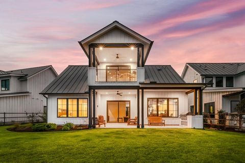 19601 FLYING J BLVD 14 Spicewood TX 78669