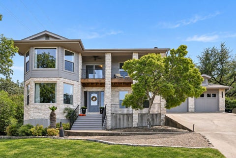 Photo of 6009 Diamond Head DR, Austin, TX 78746 (MLS # 6567138)