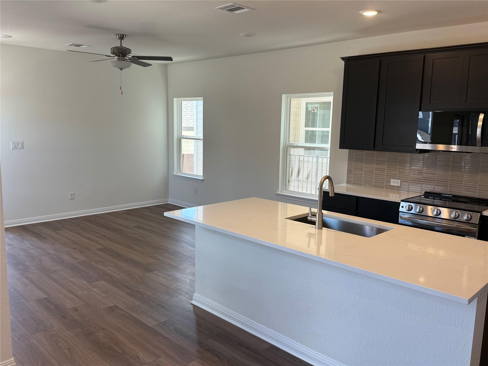 5900 Whisper Creek Dr DR 306