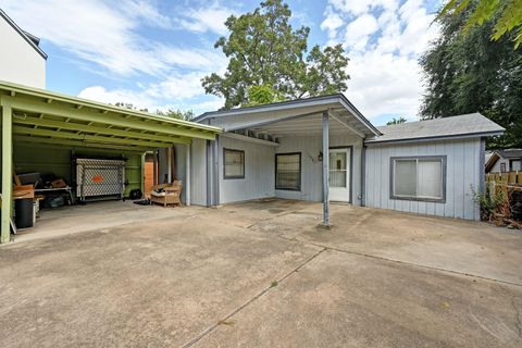 Photo of 1706 Riverview ST #B, Austin, TX 78702 (MLS # 4367055)