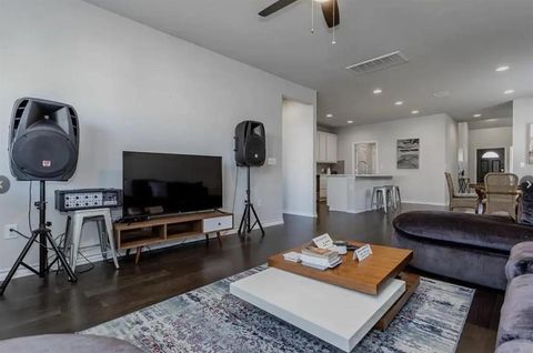 Tiny photo for 7516 Saginaw DR, Austin, TX 78754 (MLS # 2579947)