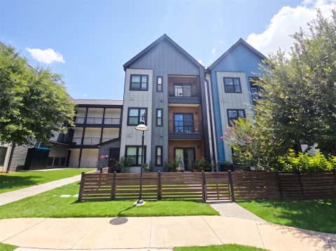 Photo of 3101 Govalle Ave #113, Austin, TX 78702 (MLS # 5490911)