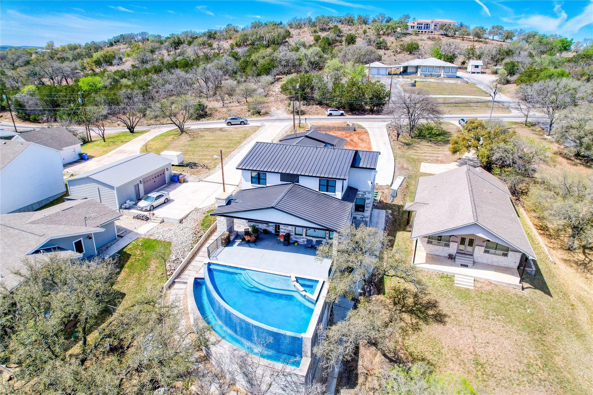 335 Sandy Mountain DR