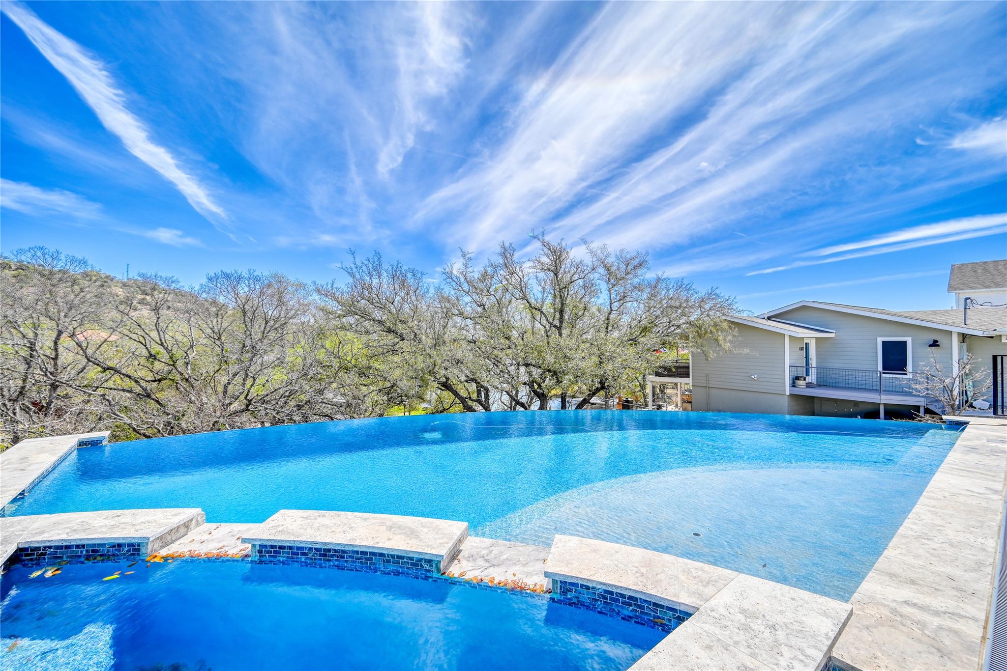 335 Sandy Mountain DR