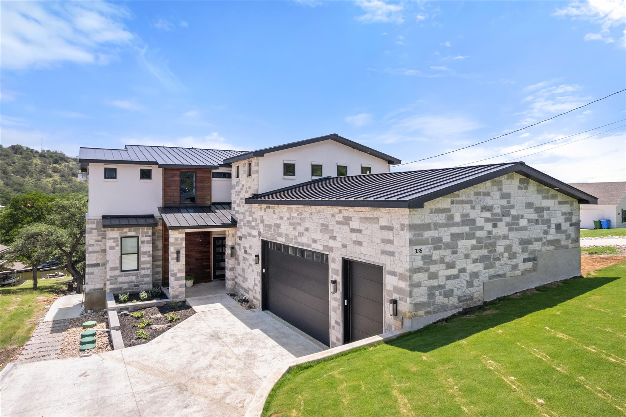 335 Sandy Mountain DR