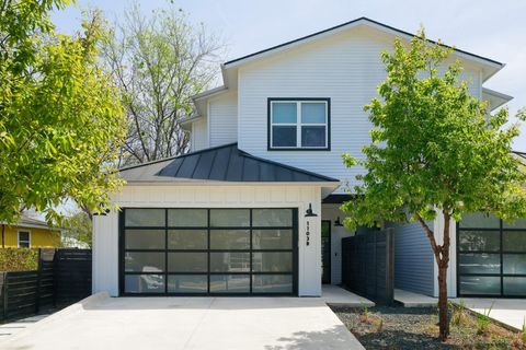 1103 Saucedo ST 2 Austin TX 78721