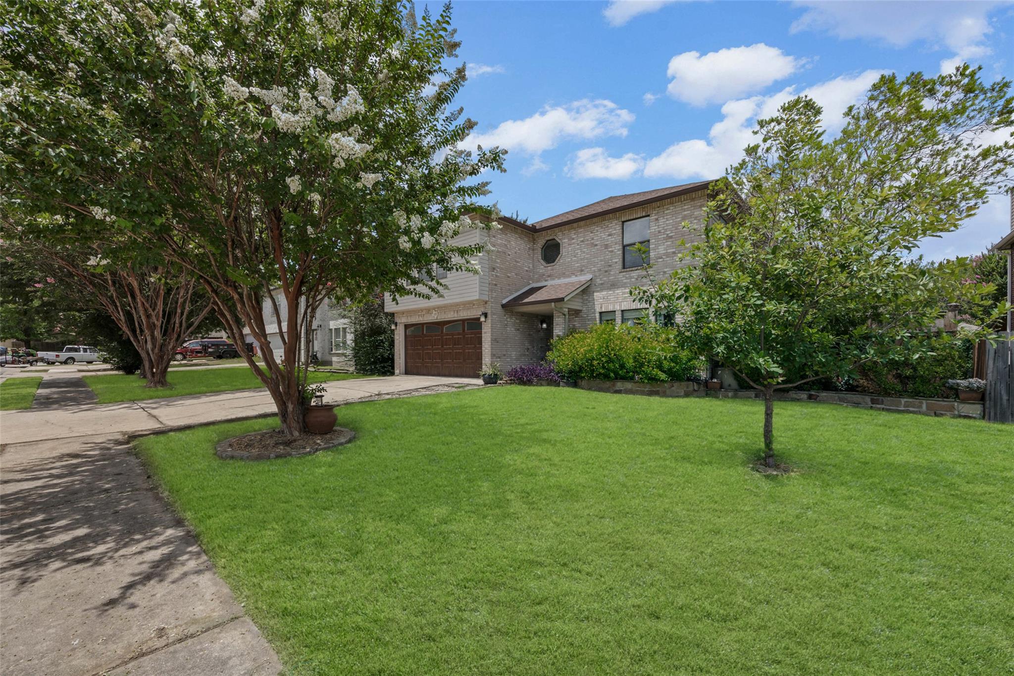 1187 Forest Bluff TRL