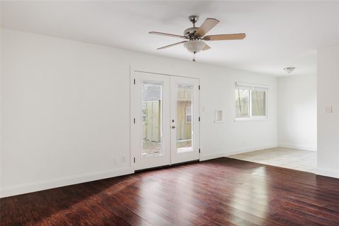 Tiny photo for 402 Blueberry HL, Austin, TX 78745 (MLS # 1255270)