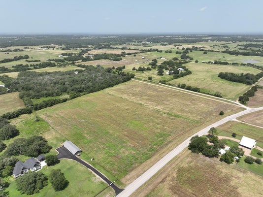 ADDRESS PRIVATE, FAYETTEVILLE, TX 78940 - Image 702255e01df35a4bd12a0d11b9fa372d/688534716