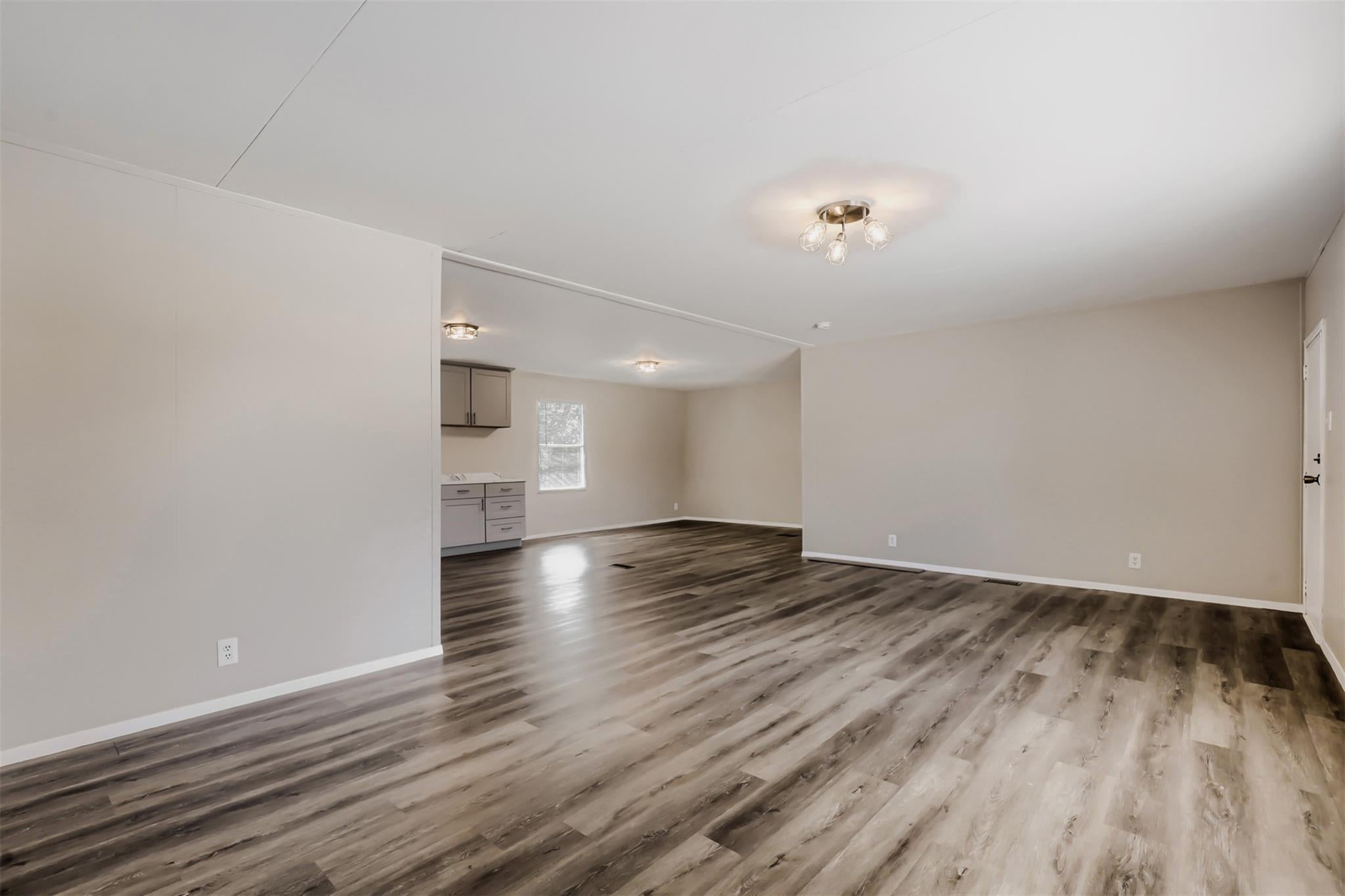 1017 Rosewood DR