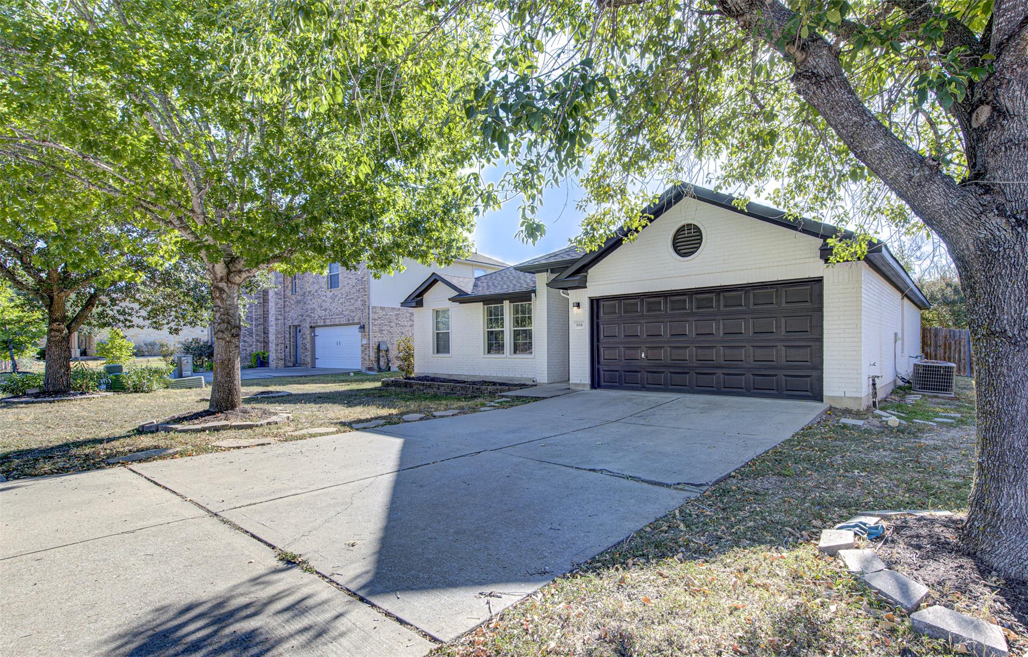 684 Shadow Creek BLVD