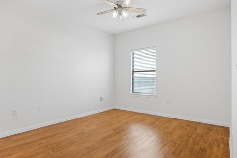 Tiny photo for 2502 Leon ST #416, Austin, TX 78705 (MLS # 5517861)