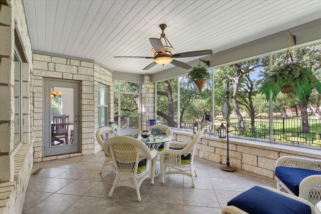 Photo of 116 Hacienda Heights CV, Georgetown, TX 78633 (MLS # 9931777)